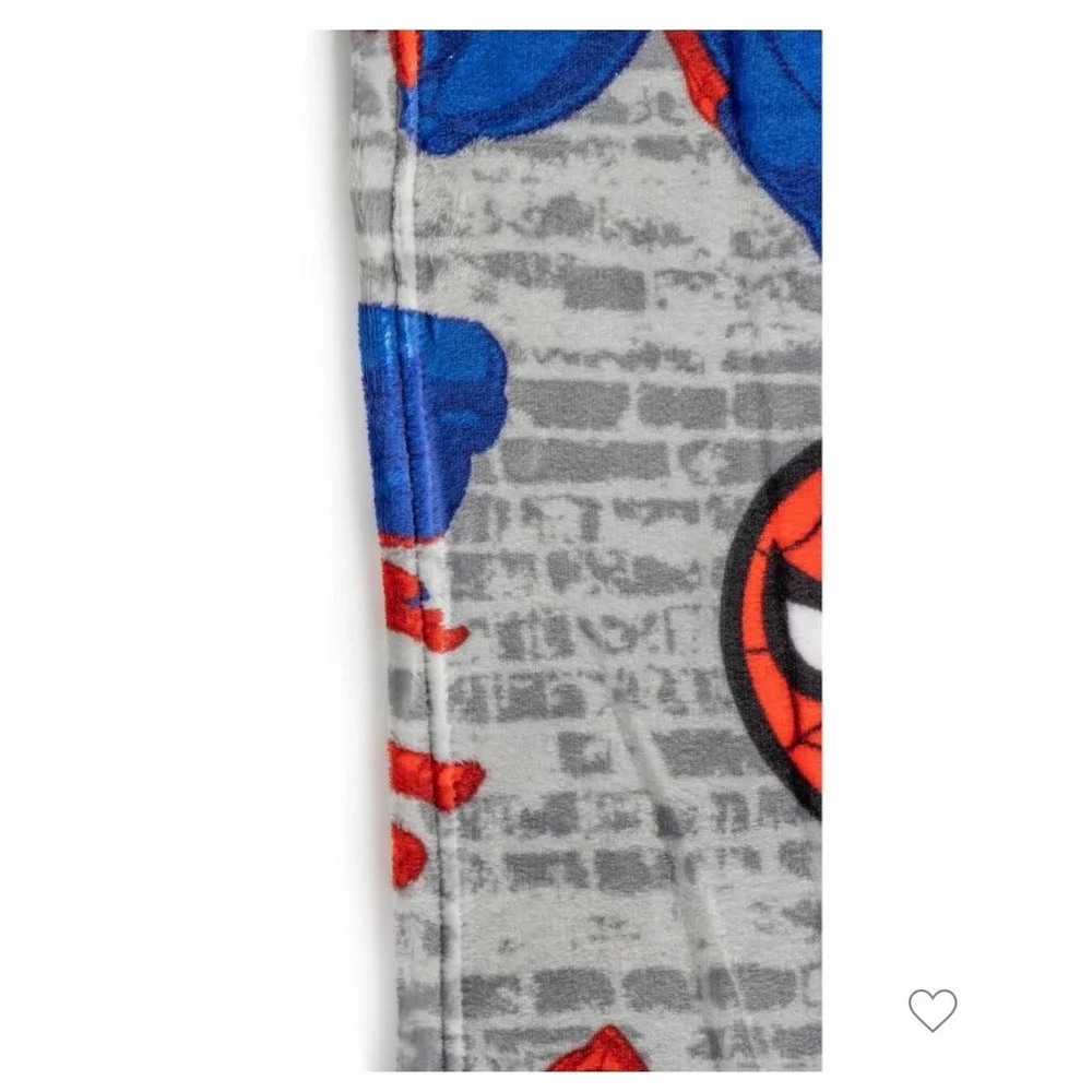 Marvel Spider-Man Plush Character Pillow and Throw Kids Blanket‎ 2 Piece Set New